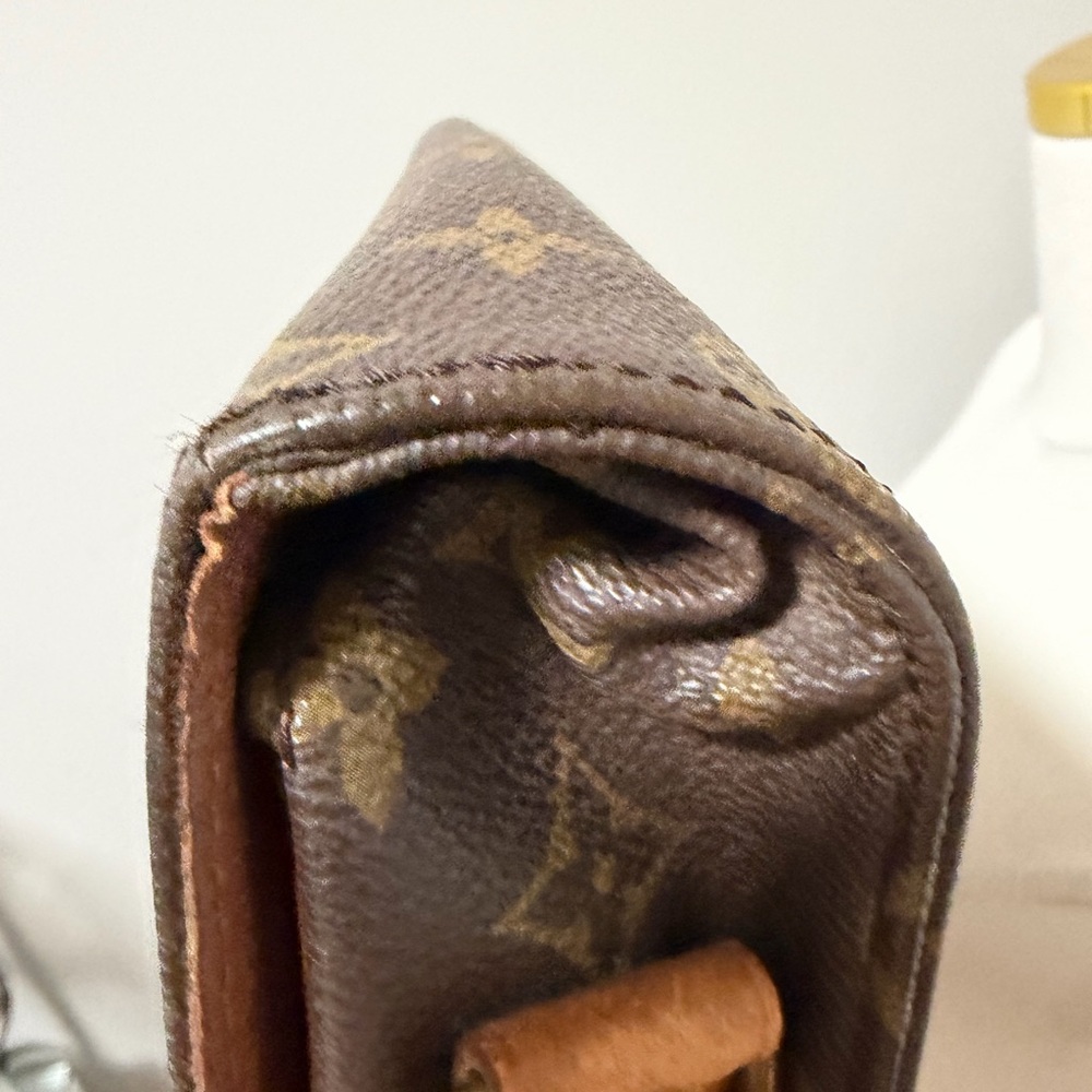 Louis Vuitton Cartouchière GM Crossbody Bag – Monogram Canvas, Adjustable Strap - Picture 9 of 16